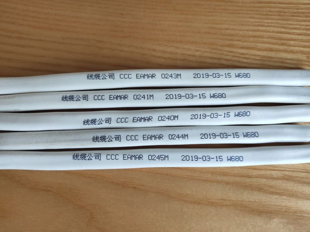 依玛喷码干货分享:如何选择喷码机油墨?